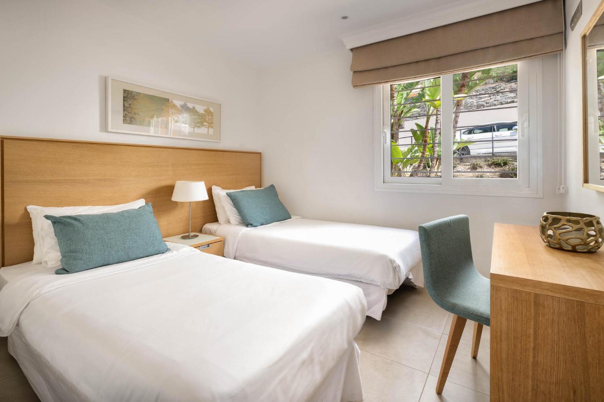 Apartment Beautiful With Stunning Sea Views, Perfect For Relaxation Fuengirola
