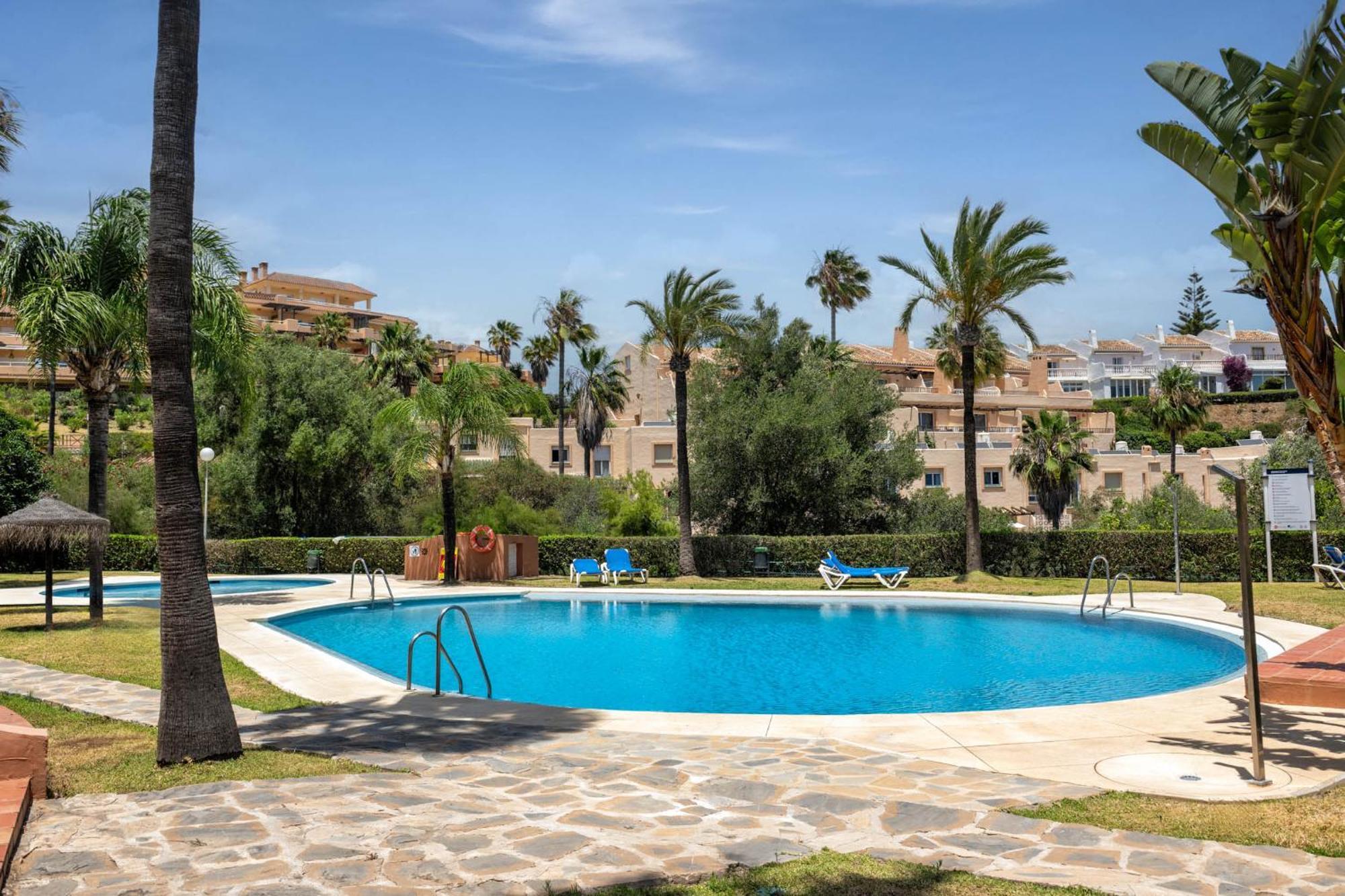 Beautiful With Stunning Sea Views, Perfect For Relaxation Apartment *